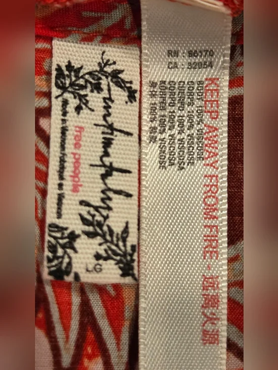 Free Peiple Red Floral Maxi Dress with Spaghetti Straps - Picture 16 of 16